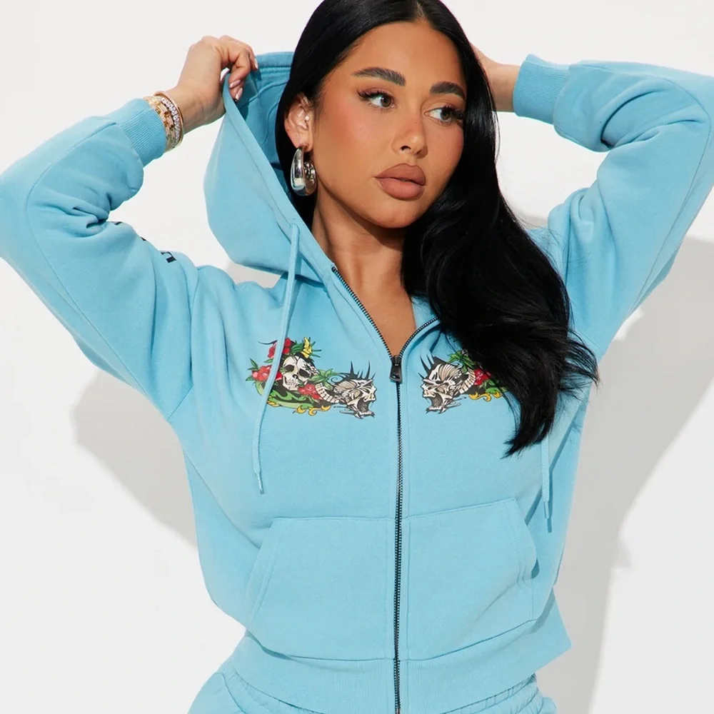 Von Dutch Hoodie - Picture 3 of 9